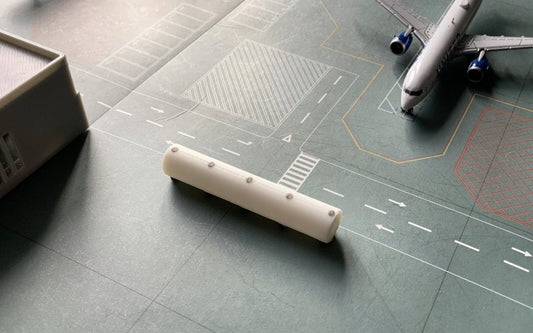 1:400 Scale Airport Gas Tank  (For Gemini jets And Ng Models)