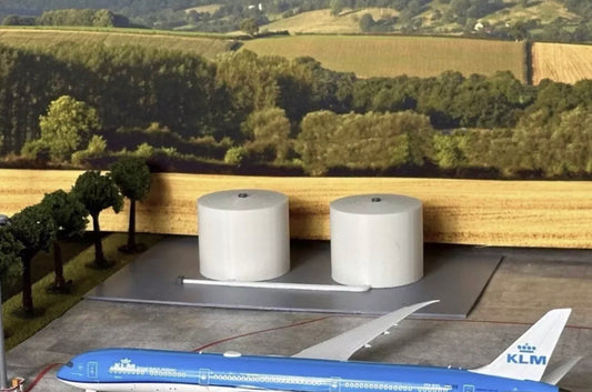 1:400 Scale Airport  Gas Tank  (For Gemini jets And Ng Models)